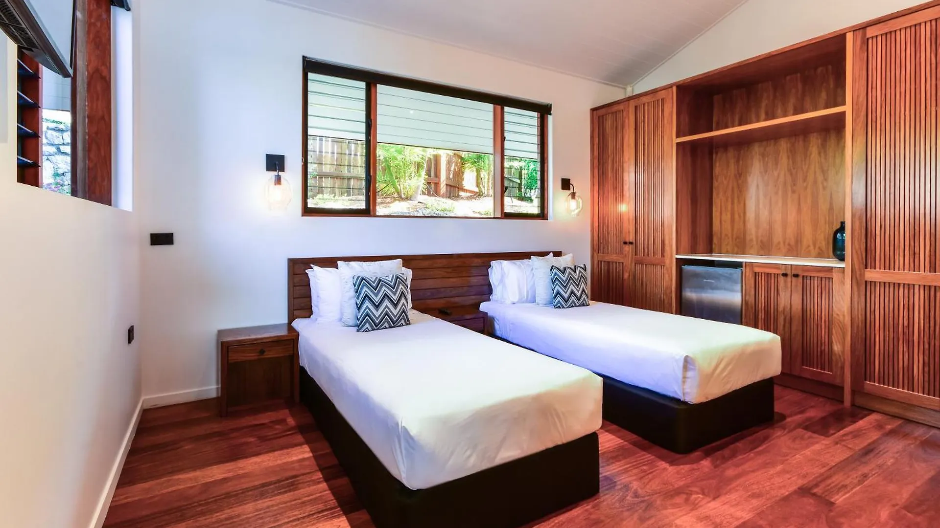 Papillon On Hamilton Island By Hiha Villa