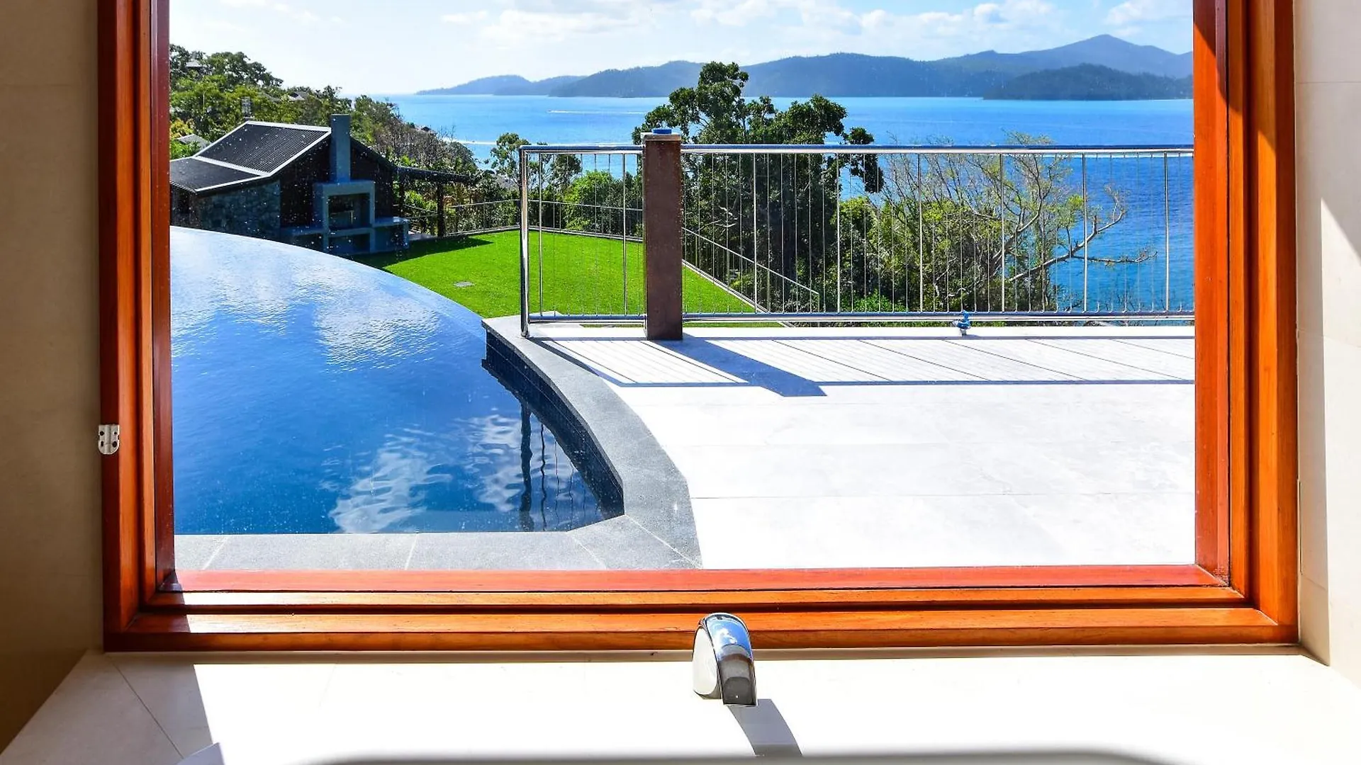 Papillon On Hamilton Island By Hiha Villa